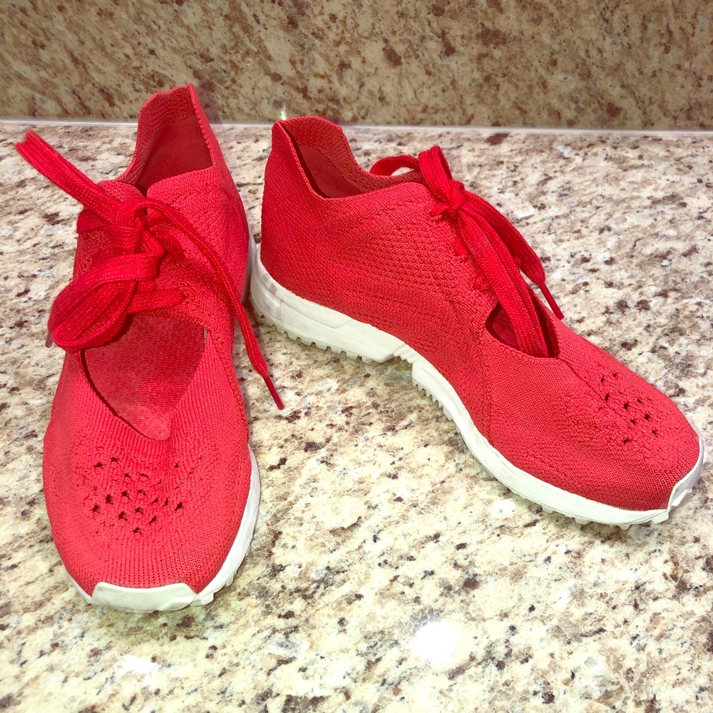 Adidas Sneakers